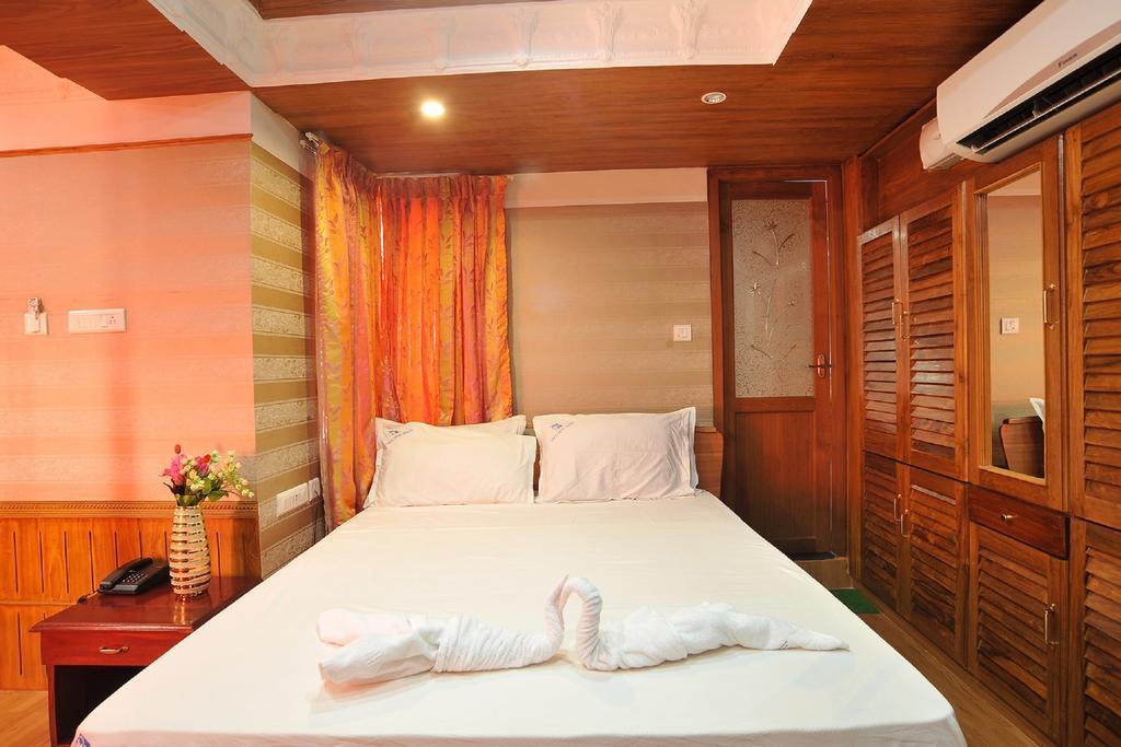Hotel Melody Park à Kânyâkumârî Chambre photo